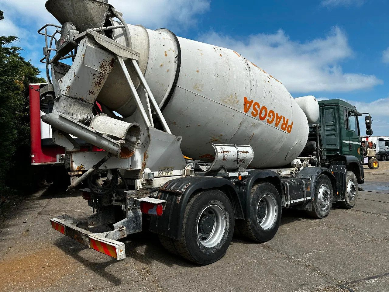 MAN TGA 35.360 8X4 CIFA Beton Mixer Spring/Spring ZF - Fahrmischer: das Bild 4 MAN TGA 35.360 8X4 CIFA Beton Mixer Spring/Spring ZF - Fahrmischer: das Bild 4