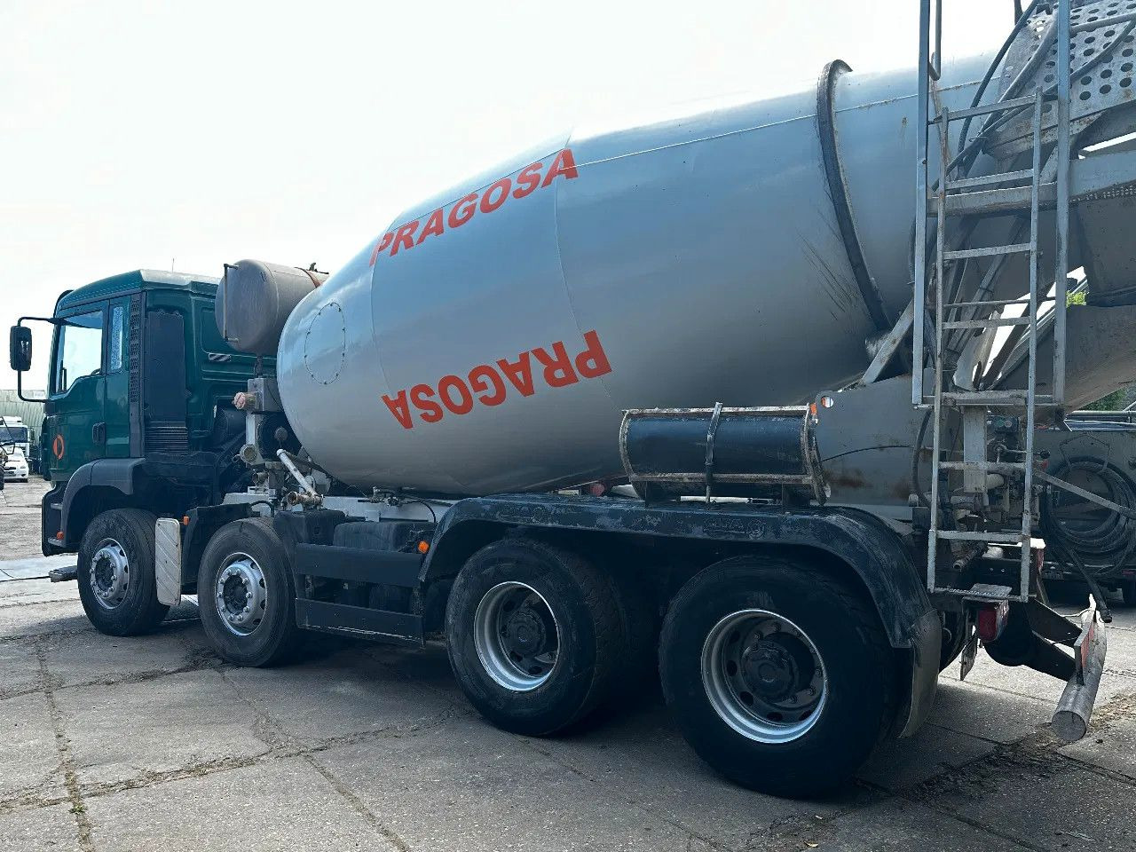 MAN TGA 35.360 8X4 CIFA Beton Mixer Spring/Spring ZF - Fahrmischer: das Bild 3 MAN TGA 35.360 8X4 CIFA Beton Mixer Spring/Spring ZF - Fahrmischer: das Bild 3