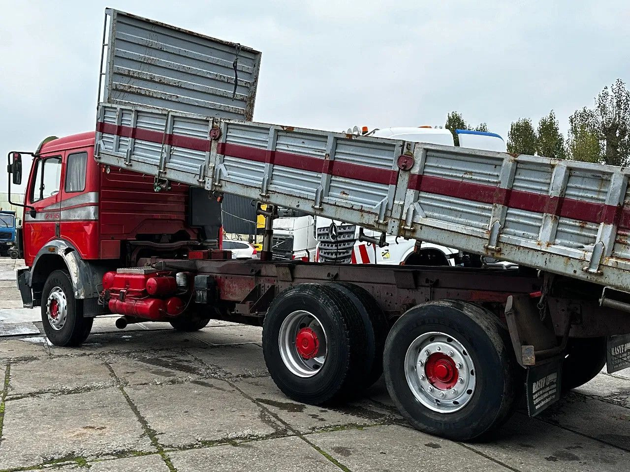 Mercedes-Benz SK 2435 V8 6X2 Tipper EPS Manual Gearbox Mercedes-Benz SK 2435 V8 6X2 Tipper EPS Manual Gearbox - Kipper: das Bild 3 Mercedes-Benz SK 2435 V8 6X2 Tipper EPS Manual Gearbox Mercedes-Benz SK 2435 V8 6X2 Tipper EPS Manual Gearbox - Kipper: das Bild 3