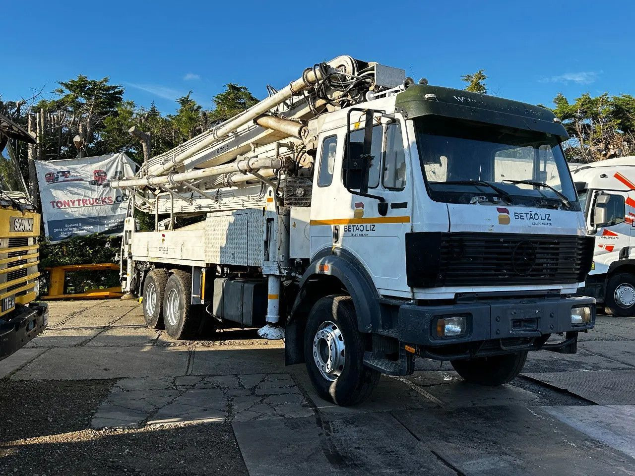 Mercedes-Benz SK 2631 6X4 LSB 36M BETONPOMP 370 BAR Mercedes-Benz SK 2631 6X4 LSB 36M BETONPOMP 370 BAR - Fahrmischerbetonpumpe: das Bild 1 Mercedes-Benz SK 2631 6X4 LSB 36M BETONPOMP 370 BAR Mercedes-Benz SK 2631 6X4 LSB 36M BETONPOMP 370 BAR - Fahrmischerbetonpumpe: das Bild 1