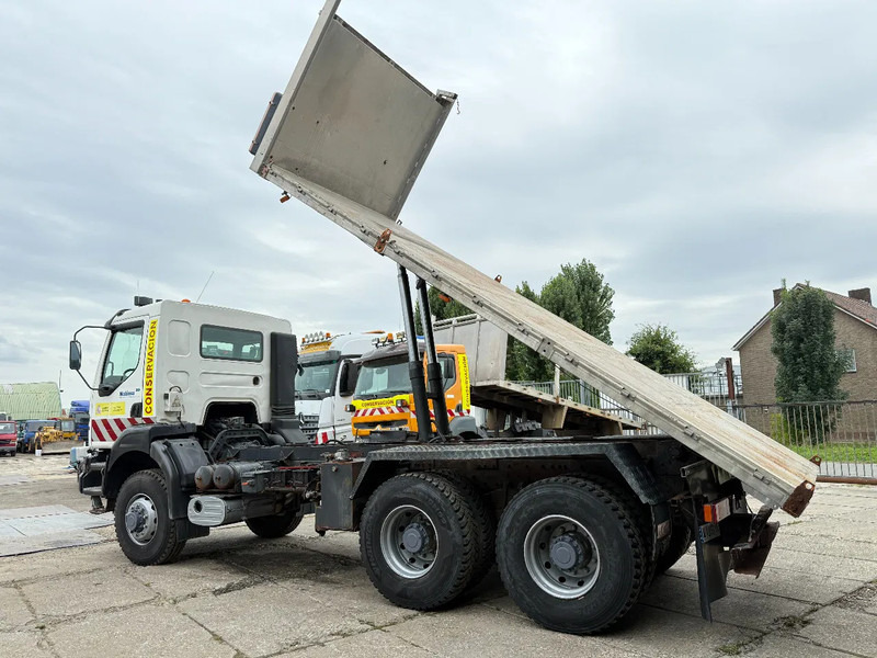 Renault Kerax 400 6X6 Tipper Spring/spring ZF Man Gear EURO 2 - Kipper: das Bild 3 Renault Kerax 400 6X6 Tipper Spring/spring ZF Man Gear EURO 2 - Kipper: das Bild 3