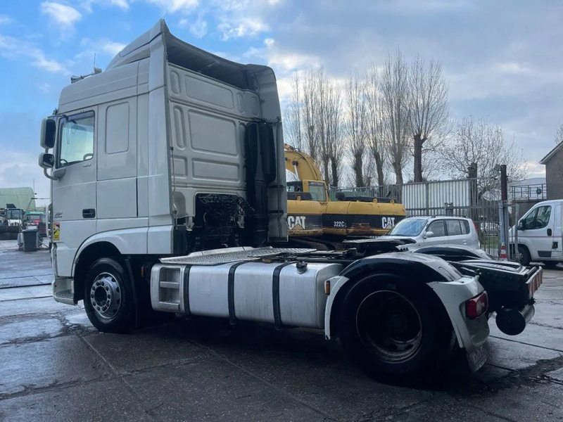 DAF XF 106.460 4X2 Tractor-unit Spring/Air Retarder Euro6 - Sattelzugmaschine: das Bild 3 DAF XF 106.460 4X2 Tractor-unit Spring/Air Retarder Euro6 - Sattelzugmaschine: das Bild 3