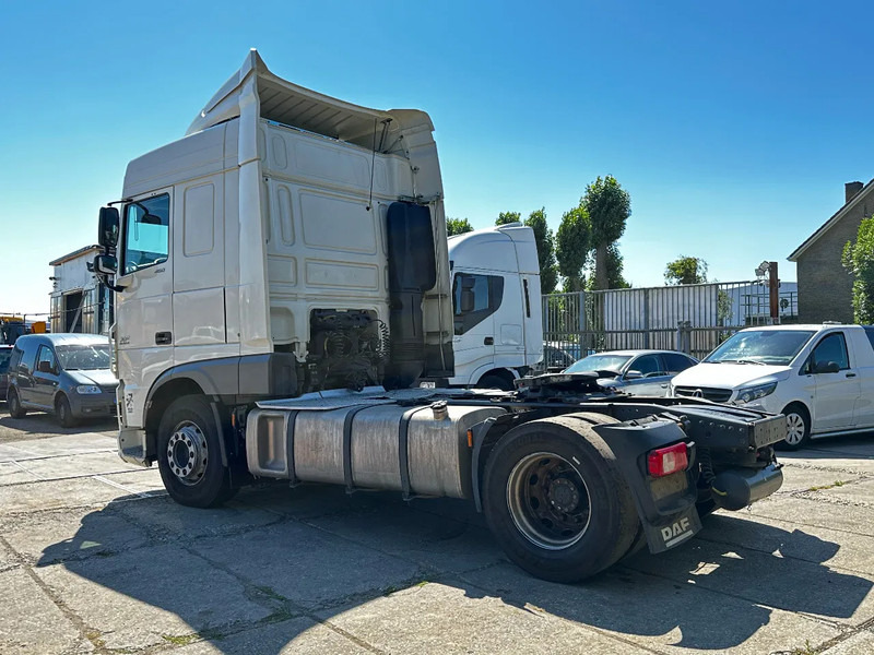DAF XF 460 4X2 Tractor-unit Spring/Air Retarder ACC Euro6 - Sattelzugmaschine: das Bild 3 DAF XF 460 4X2 Tractor-unit Spring/Air Retarder ACC Euro6 - Sattelzugmaschine: das Bild 3