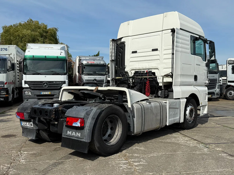 MAN TGX 18.460 4X2 ENGINE DEFECT Tractor-unit Spring/Air Retarder - Sattelzugmaschine: das Bild 4 MAN TGX 18.460 4X2 ENGINE DEFECT Tractor-unit Spring/Air Retarder - Sattelzugmaschine: das Bild 4