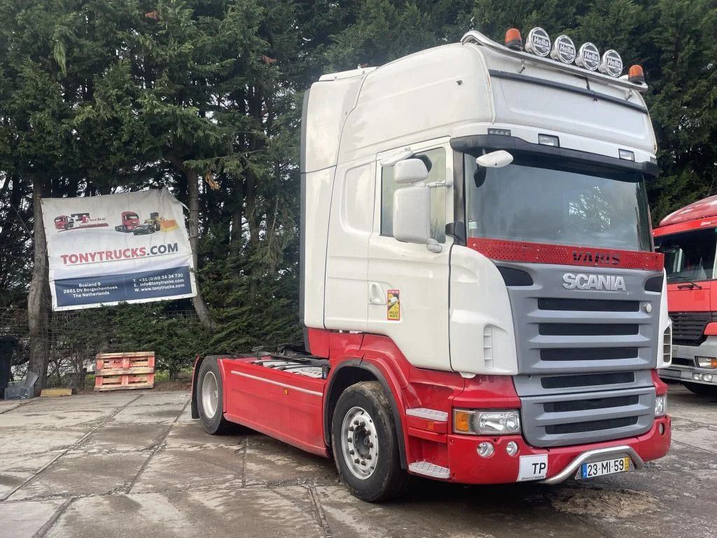 Scania R560 V8 4X2 Tractor-unit Retarder Euro5 Scania R560 V8 4X2 Tractor-unit Retarder Euro5 - Sattelzugmaschine: das Bild 1 Scania R560 V8 4X2 Tractor-unit Retarder Euro5 Scania R560 V8 4X2 Tractor-unit Retarder Euro5 - Sattelzugmaschine: das Bild 1
