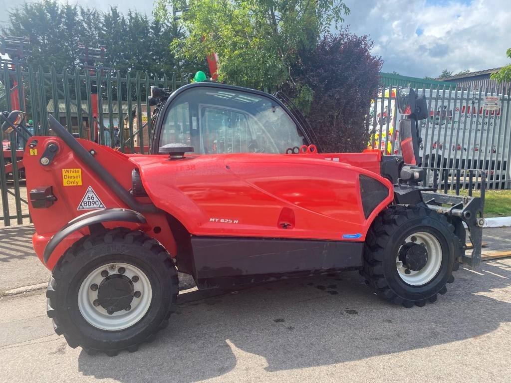 Teleskoplader Manitou MT 625 H: das Bild 13