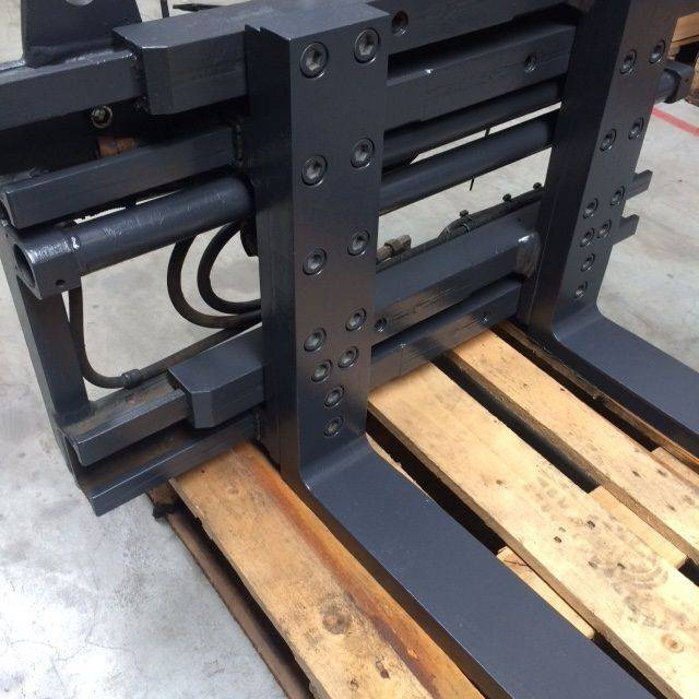 Kaup Fork positioner with separate sideshift - Anbauteil: das Bild 3 Kaup Fork positioner with separate sideshift - Anbauteil: das Bild 3