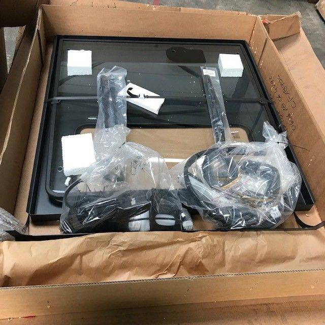 FRONT + ROOF PANEL FOR KOMATSU - Fenster und Teile für Flurförderzeug: das Bild 1 FRONT + ROOF PANEL FOR KOMATSU - Fenster und Teile für Flurförderzeug: das Bild 1