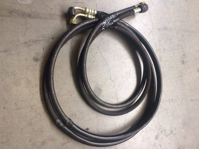 Hydraulic Hose , Type EN 857 - Hydraulik für Flurförderzeug: das Bild 1 Hydraulic Hose , Type EN 857 - Hydraulik für Flurförderzeug: das Bild 1