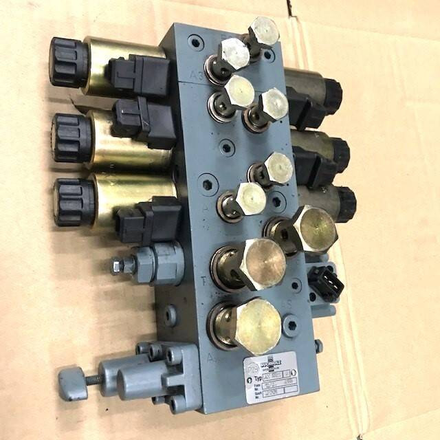 Hydraulic block for Caterpillar - Hydraulik ventil für Flurförderzeug: das Bild 3 Hydraulic block for Caterpillar - Hydraulik ventil für Flurförderzeug: das Bild 3