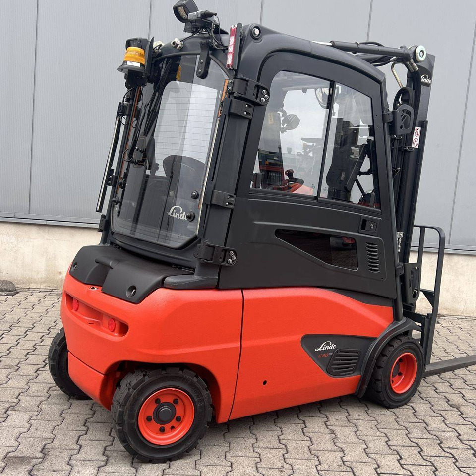 Linde E20PL (386-02) EVO - Elektrostapler: das Bild 2 Linde E20PL (386-02) EVO - Elektrostapler: das Bild 2