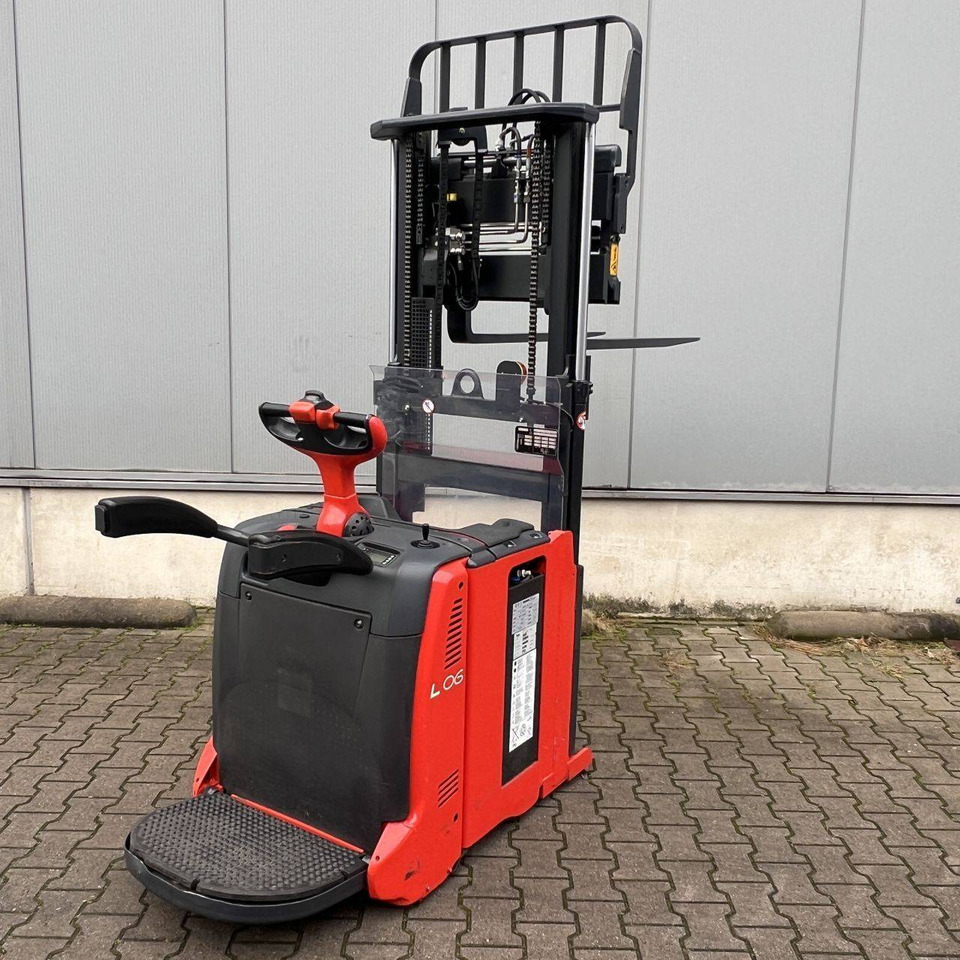 Linde L06AC-AP (1170) - Hochhubwagen: das Bild 1 Linde L06AC-AP (1170) - Hochhubwagen: das Bild 1