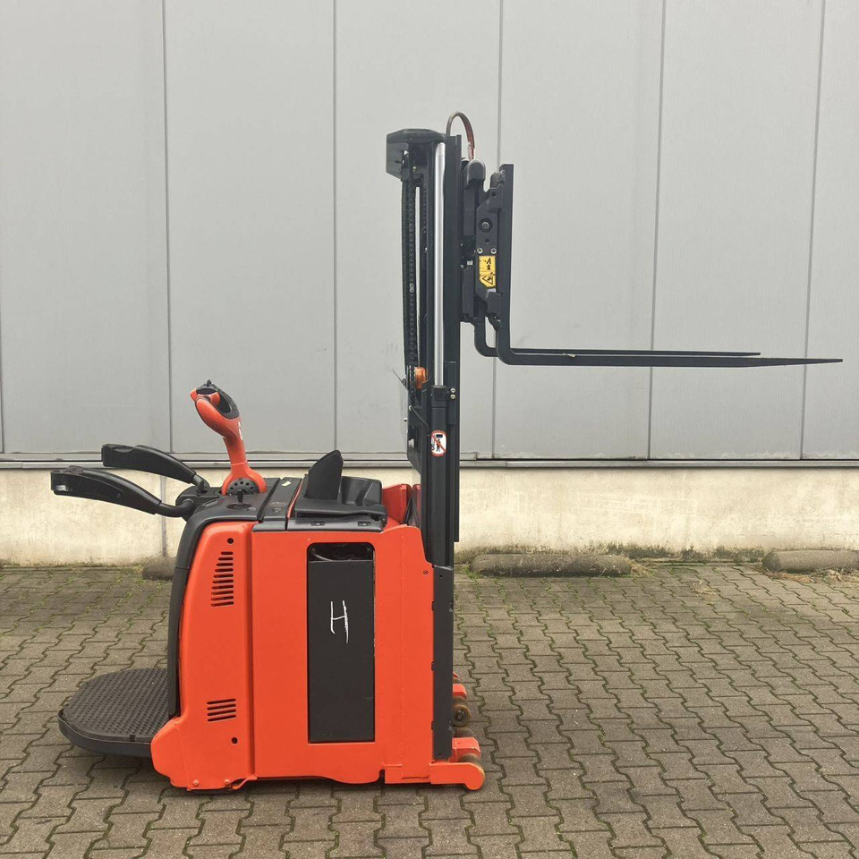 Linde L06AC-AP (1170) - Hochhubwagen: das Bild 3 Linde L06AC-AP (1170) - Hochhubwagen: das Bild 3