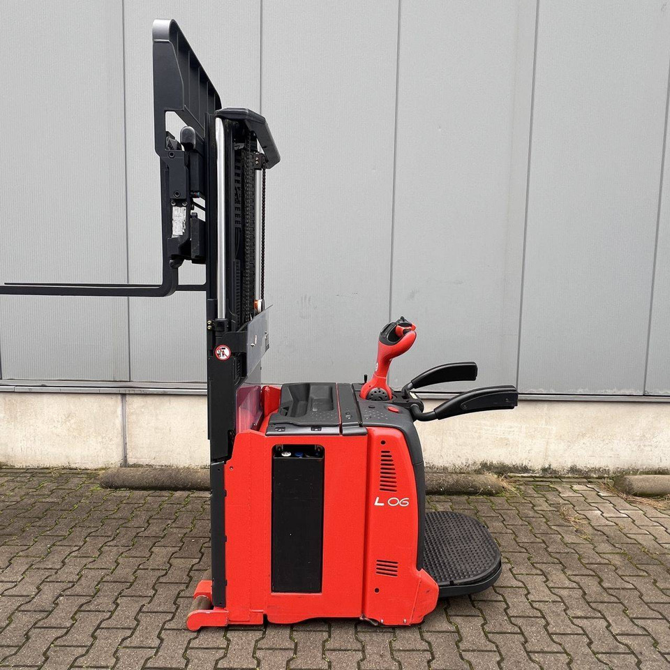 Linde L06AC-AP (1170) - Hochhubwagen: das Bild 2 Linde L06AC-AP (1170) - Hochhubwagen: das Bild 2