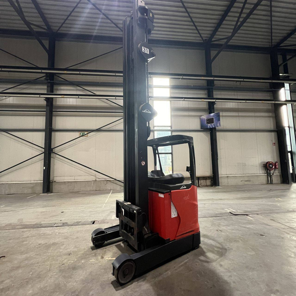 Linde R16HD (1120) - Schubmaststapler: das Bild 3 Linde R16HD (1120) - Schubmaststapler: das Bild 3