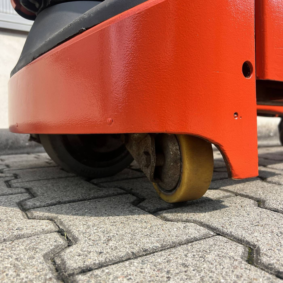 Linde T16 (1152) - Niederhubwagen: das Bild 5 Linde T16 (1152) - Niederhubwagen: das Bild 5