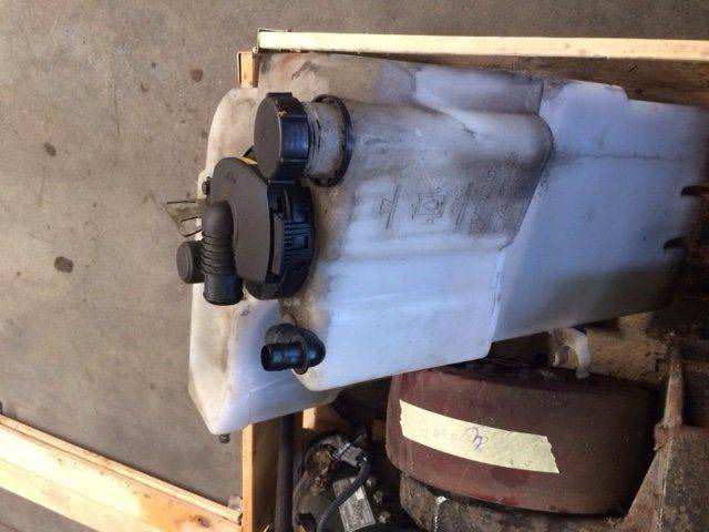 Oil Tank for Linde R14-20, Series 115, 115-C - Hydrauliktank für Flurförderzeug: das Bild 2 Oil Tank for Linde R14-20, Series 115, 115-C - Hydrauliktank für Flurförderzeug: das Bild 2