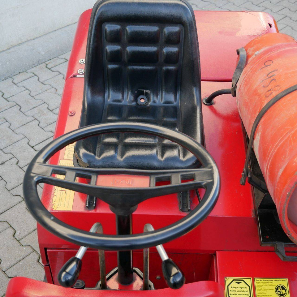 RCM 703H (LPG) - Kehrsaugmaschine: das Bild 3 RCM 703H (LPG) - Kehrsaugmaschine: das Bild 3