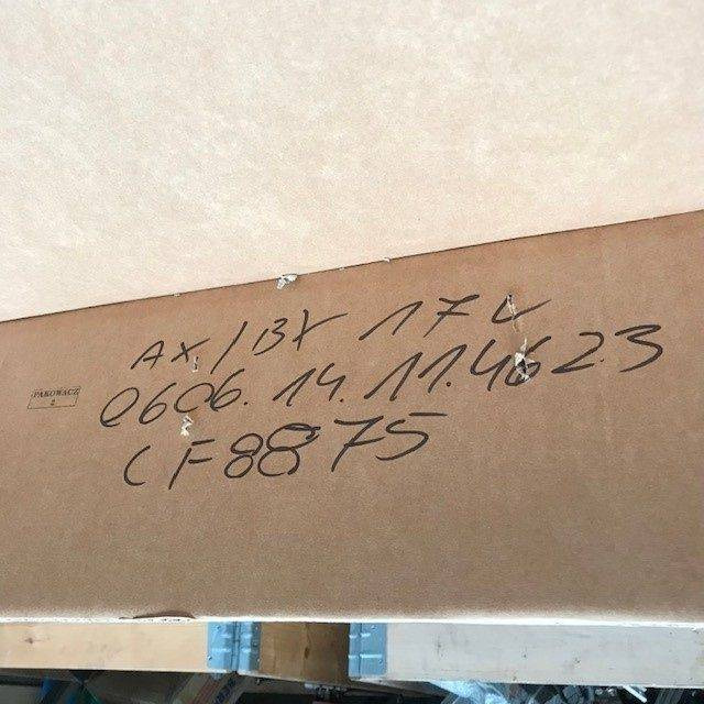 Rear panel for Komatsu - Fenster und Teile für Flurförderzeug: das Bild 5 Rear panel for Komatsu - Fenster und Teile für Flurförderzeug: das Bild 5