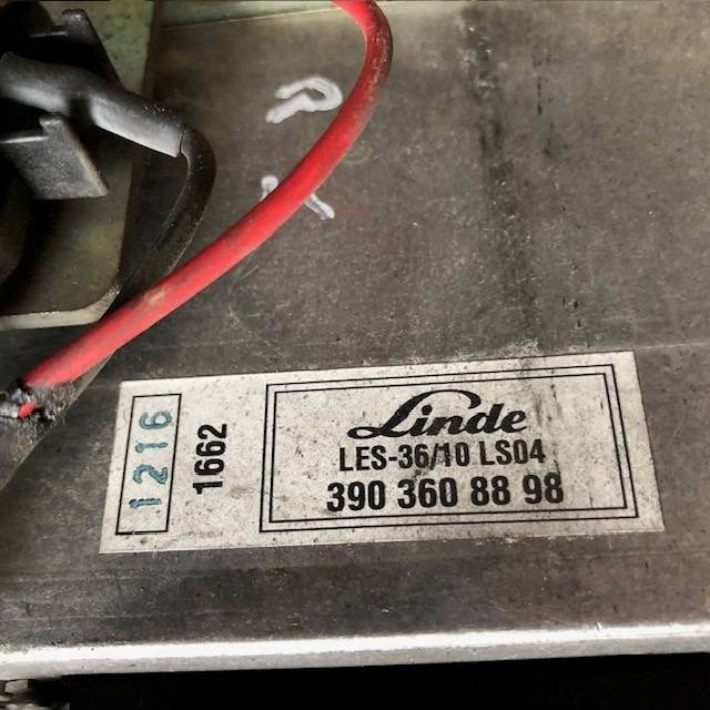 Lenkung für Flurförderzeug Steering motor for Linde: das Bild 6 Lenkung für Flurförderzeug Steering motor for Linde: das Bild 6