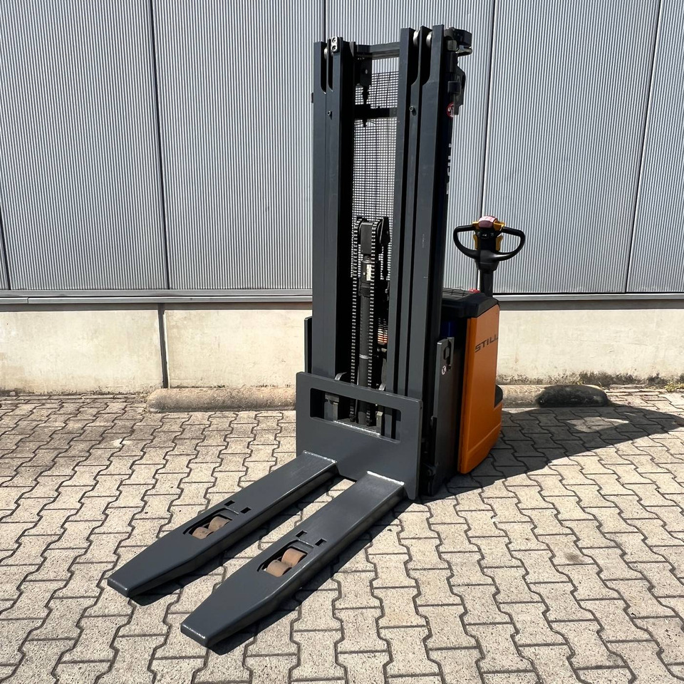 Still EGV20LB - Hochhubwagen: das Bild 3 Still EGV20LB - Hochhubwagen: das Bild 3
