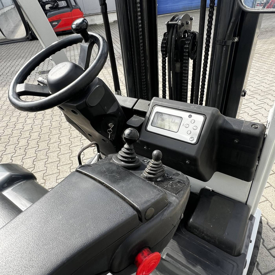 Elektrostapler Unicarriers EF18 (JAG1N1L18Q): das Bild 9