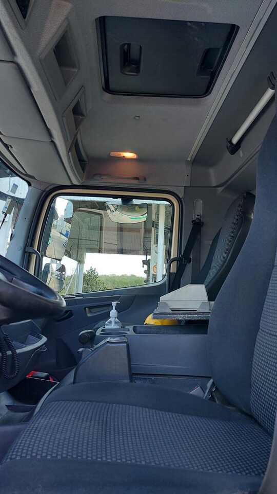 Tankwagen MERCEDES AXOR: das Bild 6 Tankwagen MERCEDES AXOR: das Bild 6