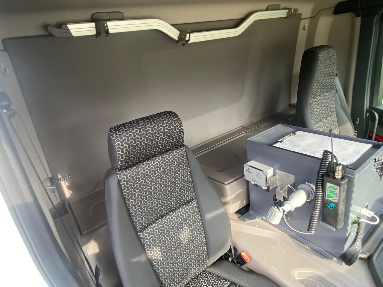 SCANIA P410 - Tankwagen: das Bild 4 SCANIA P410 - Tankwagen: das Bild 4