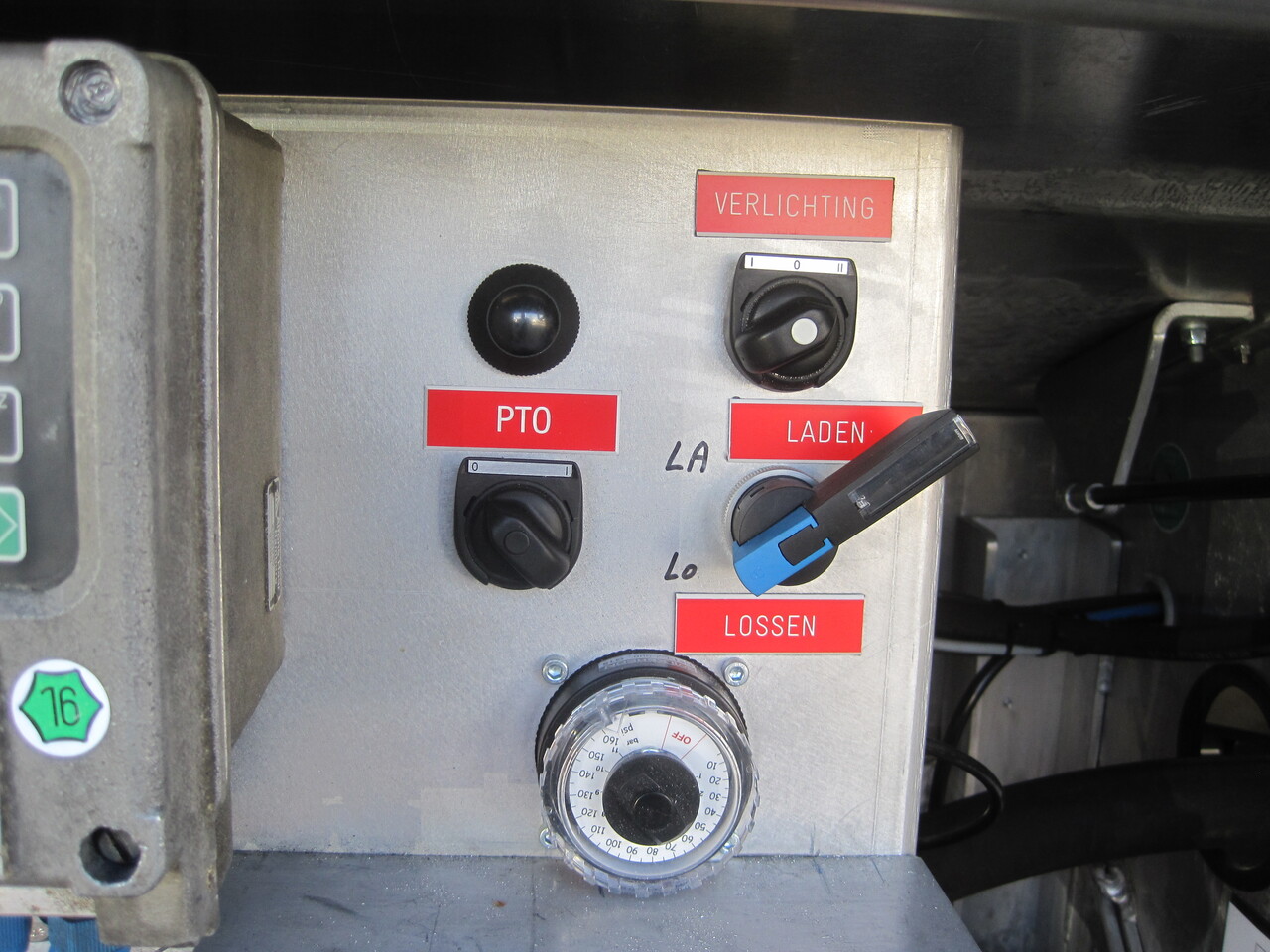 Scania G370 - Tankwagen: das Bild 4 Scania G370 - Tankwagen: das Bild 4