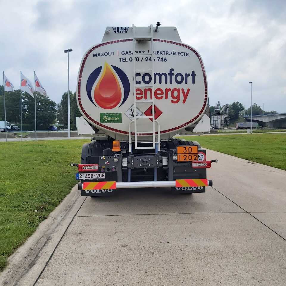 Tankwagen VOLVO FM430HP: das Bild 10