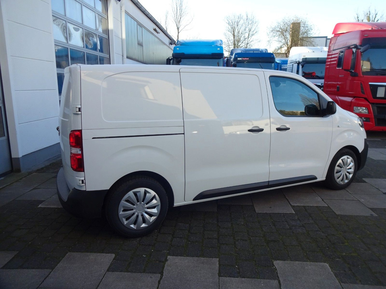 Opel Vivaro Kasten L1H1, Klima, PDC, - Kleintransporter: das Bild 5 Opel Vivaro Kasten L1H1, Klima, PDC, - Kleintransporter: das Bild 5