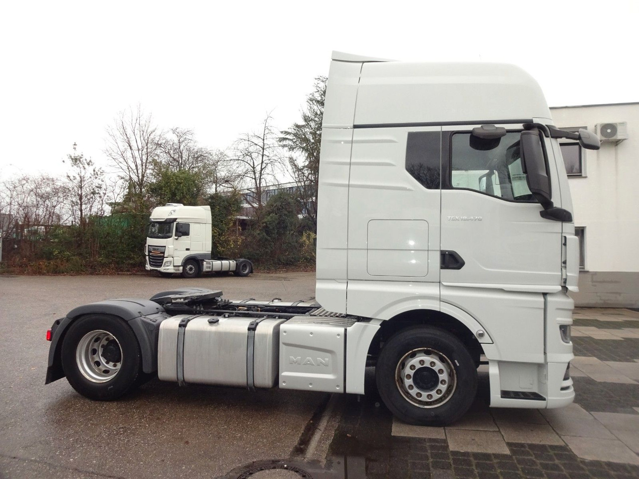 MAN 3 x TGX 18.470, XXL, Intarder, ACC, 2 x Tank - Sattelzugmaschine: das Bild 4 MAN 3 x TGX 18.470, XXL, Intarder, ACC, 2 x Tank - Sattelzugmaschine: das Bild 4