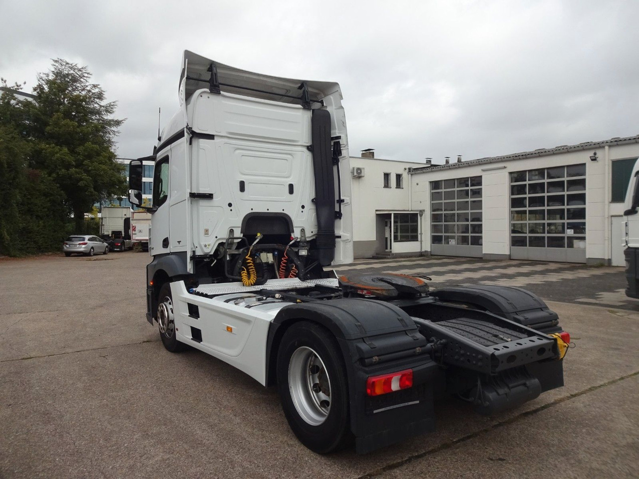 Mercedes-Benz 1843, Retarder, Klima - Sattelzugmaschine: das Bild 5 Mercedes-Benz 1843, Retarder, Klima - Sattelzugmaschine: das Bild 5