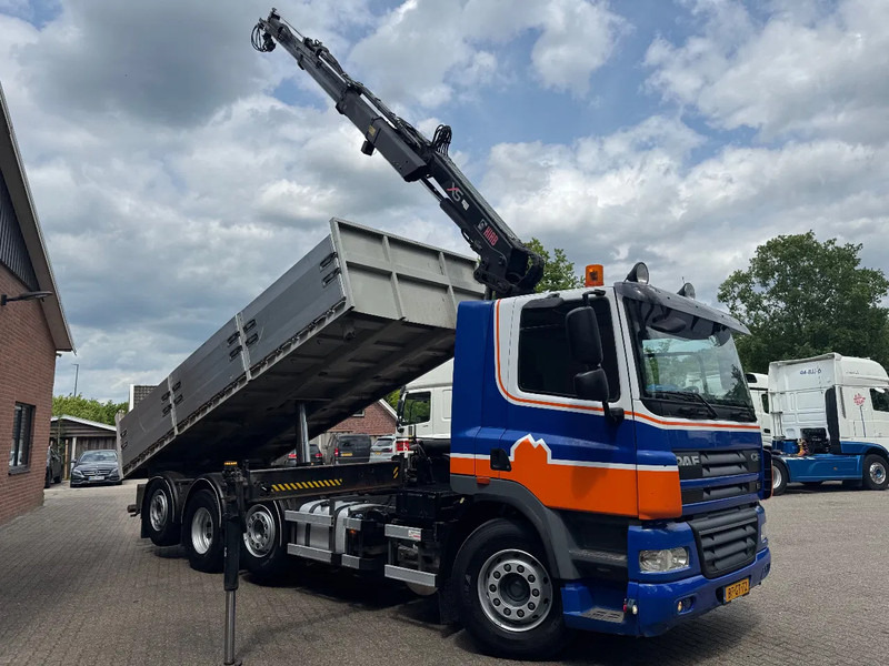 DAF CF 85.360 8X2 3 Zijdige kipper HIAB 16 t/m kraan AHK Top condition - Kipper, Autokran: das Bild 2 DAF CF 85.360 8X2 3 Zijdige kipper HIAB 16 t/m kraan AHK Top condition - Kipper, Autokran: das Bild 2