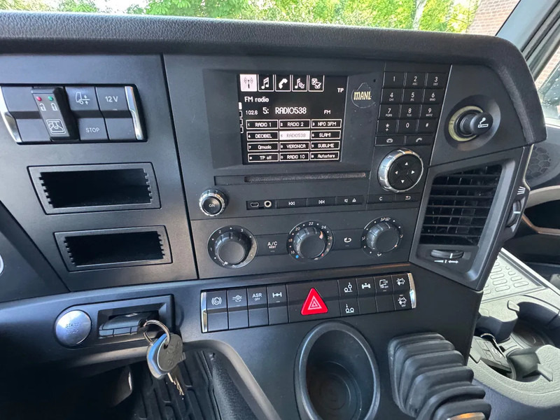 Mercedes-Benz Actros 2748 6X2 Bigspace AHK 623.380KM! 8.1M Heiwo box, Stuuras, Top condition - Koffer LKW: das Bild 5 Mercedes-Benz Actros 2748 6X2 Bigspace AHK 623.380KM! 8.1M Heiwo box, Stuuras, Top condition - Koffer LKW: das Bild 5
