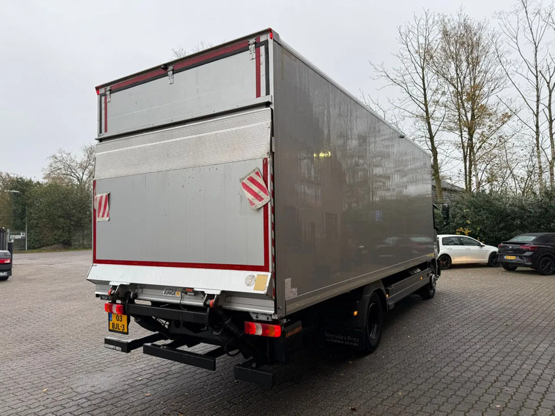 Mercedes-Benz Atego 1218 7.3M Koffer 1500KG LBW 323.826KM! NL Truck APK/TUV 26-04-2026 - Koffer LKW: das Bild 3 Mercedes-Benz Atego 1218 7.3M Koffer 1500KG LBW 323.826KM! NL Truck APK/TUV 26-04-2026 - Koffer LKW: das Bild 3
