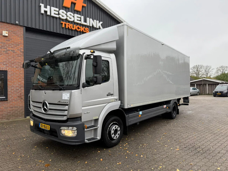 Mercedes-Benz Atego 1218 7.3M Koffer 1500KG LBW 323.826KM! NL Truck APK/TUV 26-04-2026 - Koffer LKW: das Bild 1 Mercedes-Benz Atego 1218 7.3M Koffer 1500KG LBW 323.826KM! NL Truck APK/TUV 26-04-2026 - Koffer LKW: das Bild 1