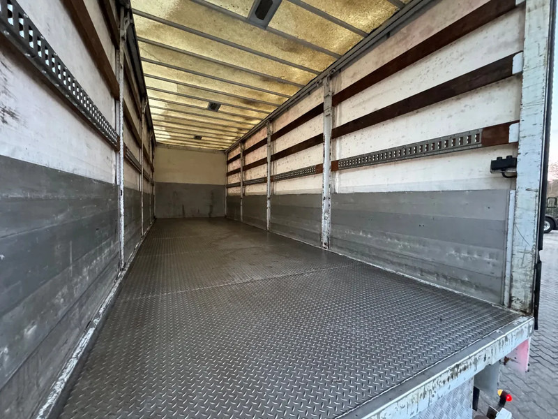 Renault Premium 280 4X2 Schuifzeil 3.000KG LBW 413.660KM!! Airco – Finanzierungsleasing Renault Premium 280 4X2 Schuifzeil 3.000KG LBW 413.660KM!! Airco: das Bild 13