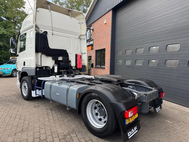 DAF CF 370 4X2 Space Cab Side ACC APK 10/2025 NL Truck - Sattelzugmaschine: das Bild 3 DAF CF 370 4X2 Space Cab Side ACC APK 10/2025 NL Truck - Sattelzugmaschine: das Bild 3