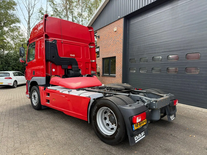 DAF CF 400 4X2 FT Space Cab Side skirts - Sattelzugmaschine: das Bild 3 DAF CF 400 4X2 FT Space Cab Side skirts - Sattelzugmaschine: das Bild 3