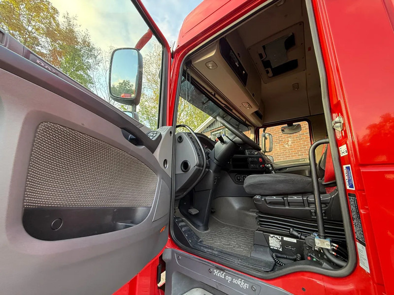 DAF XF 460 6X2 FTG Manual 16X Space Cab NL truck - Sattelzugmaschine: das Bild 4 DAF XF 460 6X2 FTG Manual 16X Space Cab NL truck - Sattelzugmaschine: das Bild 4