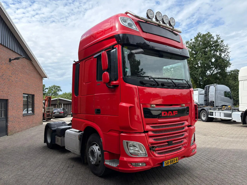 DAF XF 460 SSC ENGINE PROBLEM!! Retarder Standairco 795.986KM - Sattelzugmaschine: das Bild 2 DAF XF 460 SSC ENGINE PROBLEM!! Retarder Standairco 795.986KM - Sattelzugmaschine: das Bild 2