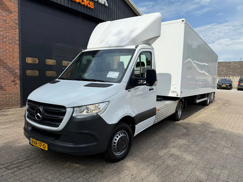 Mercedes-Benz Sprinter BE combinatie met Feldbinder oplegger 22.212KM! - Sattelzugmaschine: das Bild 1 Mercedes-Benz Sprinter BE combinatie met Feldbinder oplegger 22.212KM! - Sattelzugmaschine: das Bild 1