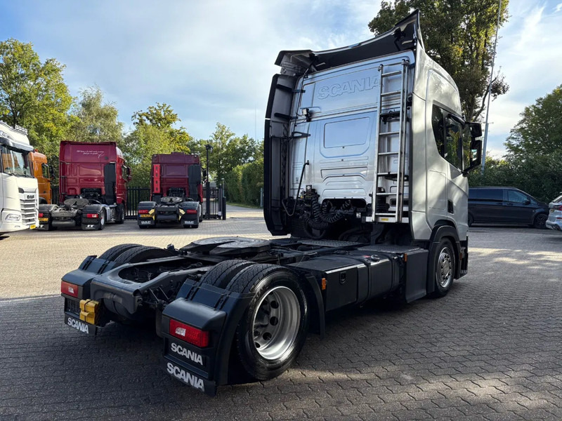 Scania R450 4X2EB Lowliner Retarder Standairco Smarttacho 2 German truck - Sattelzugmaschine: das Bild 3 Scania R450 4X2EB Lowliner Retarder Standairco Smarttacho 2 German truck - Sattelzugmaschine: das Bild 3