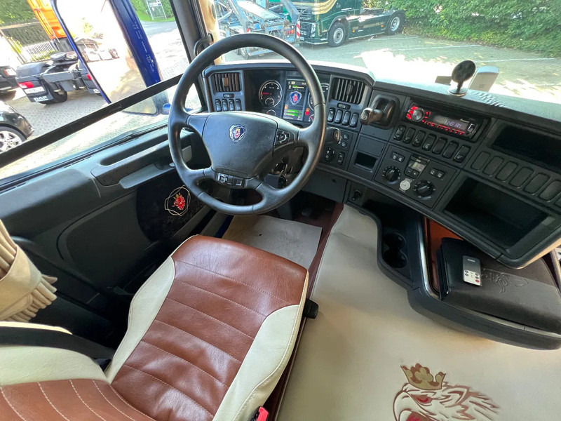 Scania R490 6X2 Topline Standairco 2X tank NL Truck - Sattelzugmaschine: das Bild 4 Scania R490 6X2 Topline Standairco 2X tank NL Truck - Sattelzugmaschine: das Bild 4