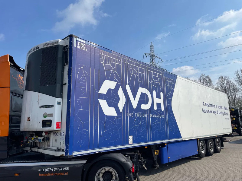 Schmitz Cargobull SKO 24 Thermo King SLX Spectrum Multi temp Dhollandia LBW 2T 270H 250B - Isotherm Auflieger: das Bild 1 Schmitz Cargobull SKO 24 Thermo King SLX Spectrum Multi temp Dhollandia LBW 2T 270H 250B - Isotherm Auflieger: das Bild 1