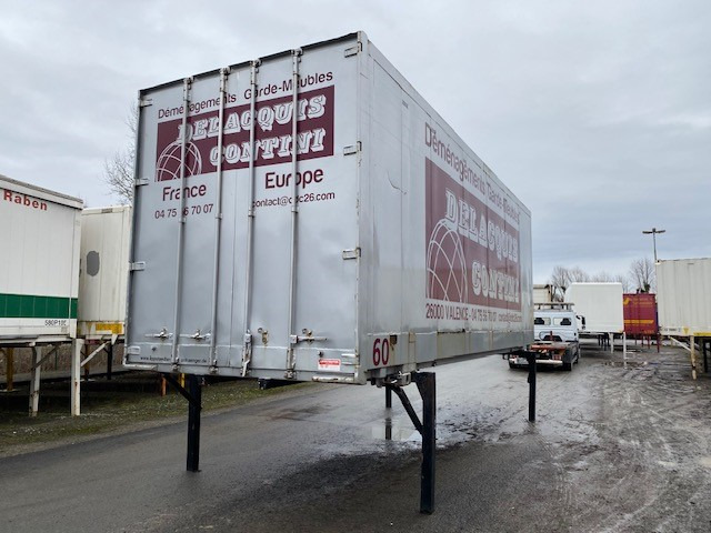 BDF-System 7.82m, Heck mit Portaltüren, - Kofferaufbau: das Bild 1 BDF-System 7.82m, Heck mit Portaltüren, - Kofferaufbau: das Bild 1