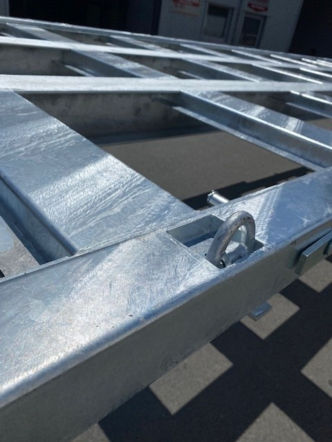 Bowmann Wechselrahmen Plateau, BDF-System, 7.450 mm lang. - Pritschenaufbau: das Bild 5 Bowmann Wechselrahmen Plateau, BDF-System, 7.450 mm lang. - Pritschenaufbau: das Bild 5