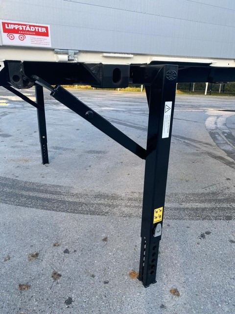Krone BDF-System, 7.450 mm lang. - Pritschenaufbau: das Bild 2 Krone BDF-System, 7.450 mm lang. - Pritschenaufbau: das Bild 2