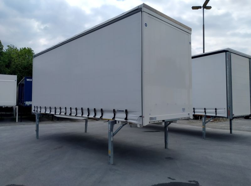 Planenaufbau Krone BDF-System, 7.820 mm lang.: das Bild 8